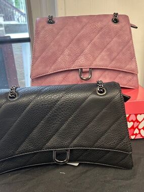 Handbag